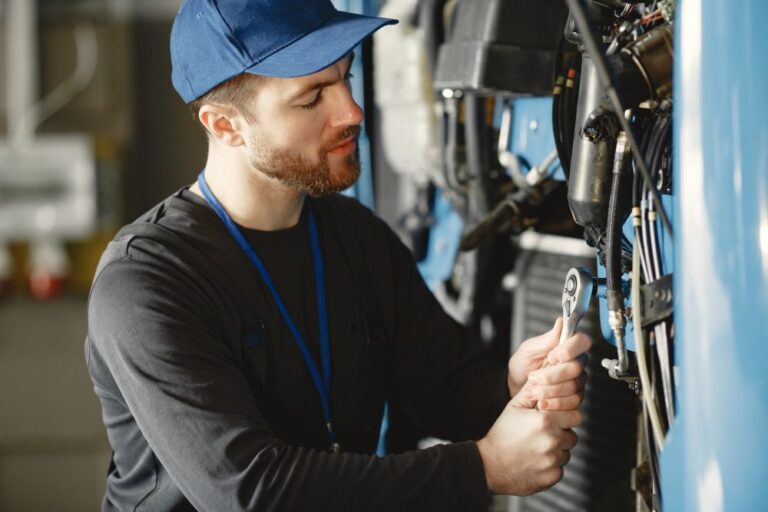 Curso Técnico em Refrigeração e Climatização SENAI